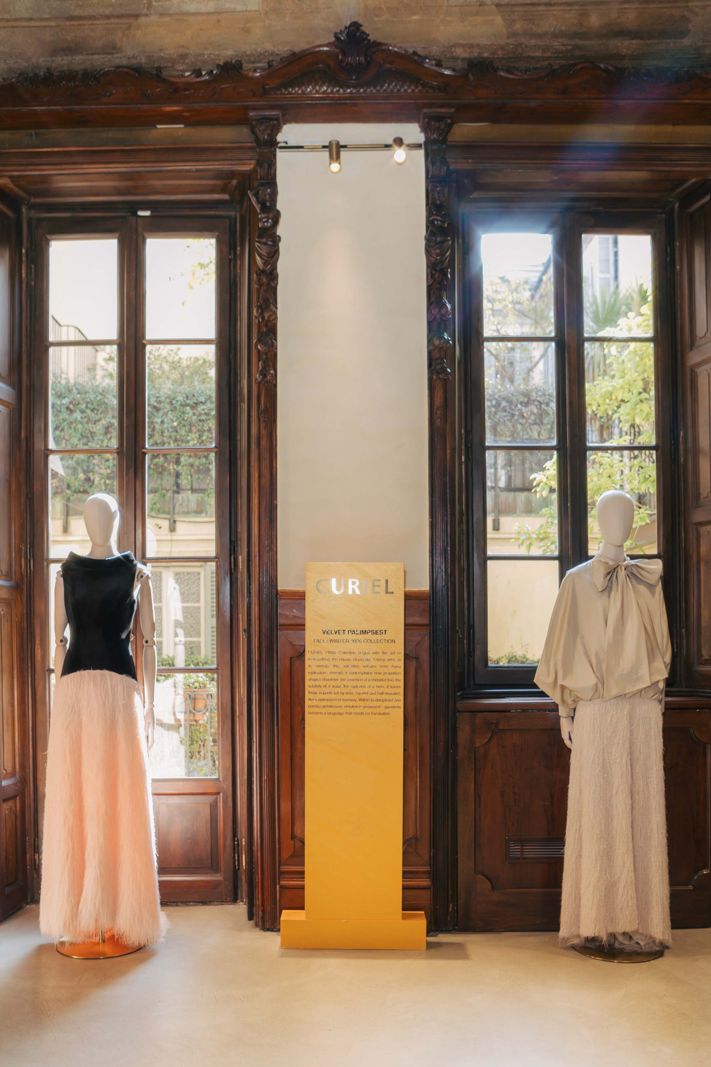 CURIEL蔻蕊发布2026秋冬系列「Velvet Palimpsest 绒影叠章」