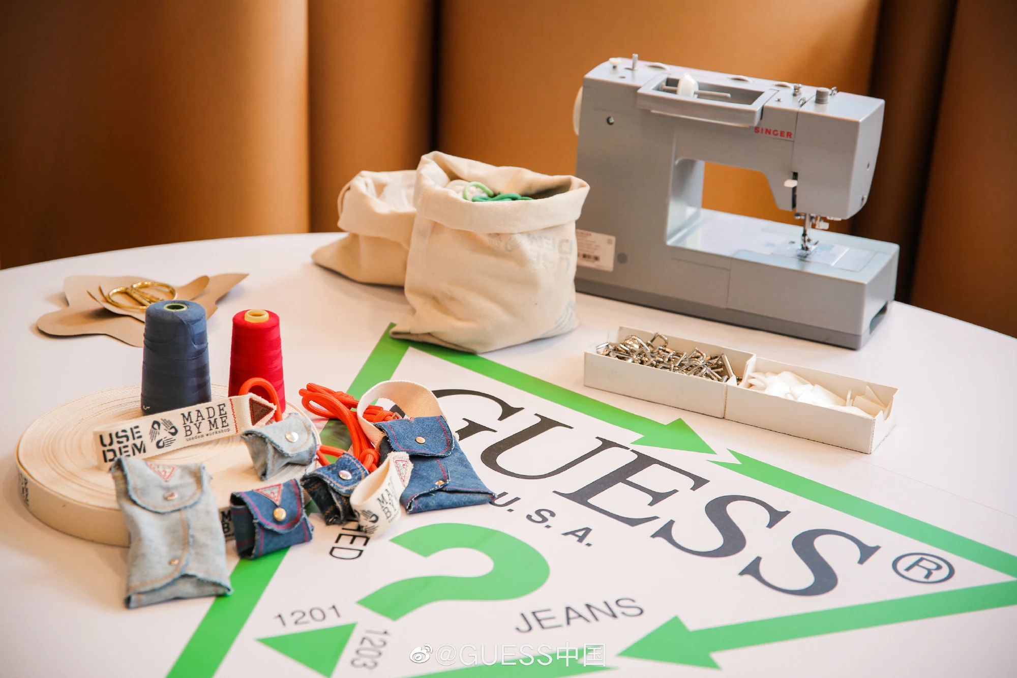 GUESS将于2026年3月31日前关闭中国所有门店
